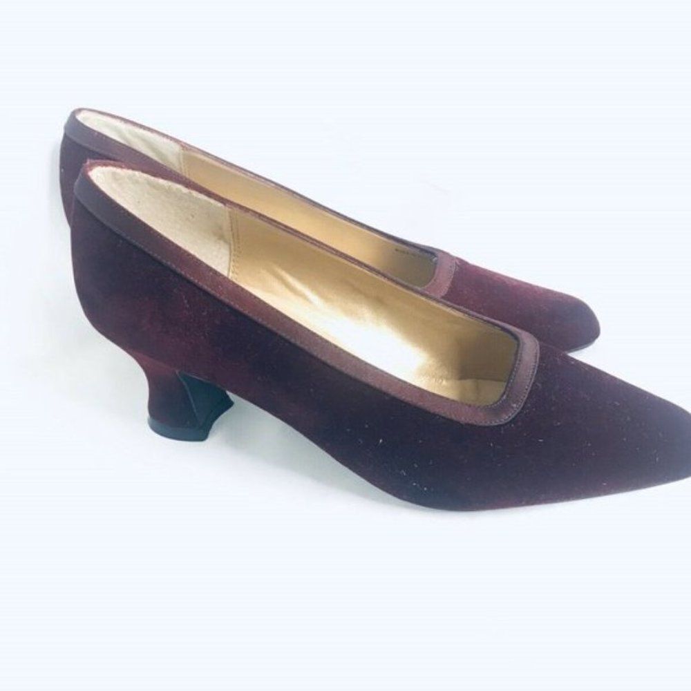 Brioso Red Velvet Heels Pumps Shoes Size 6.5 Y